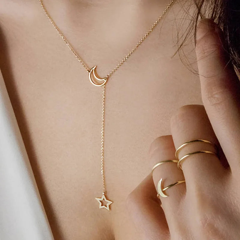 Moon & Star Pendant Choker Necklace - Gold Alloy Charm Chain - zyntrixe